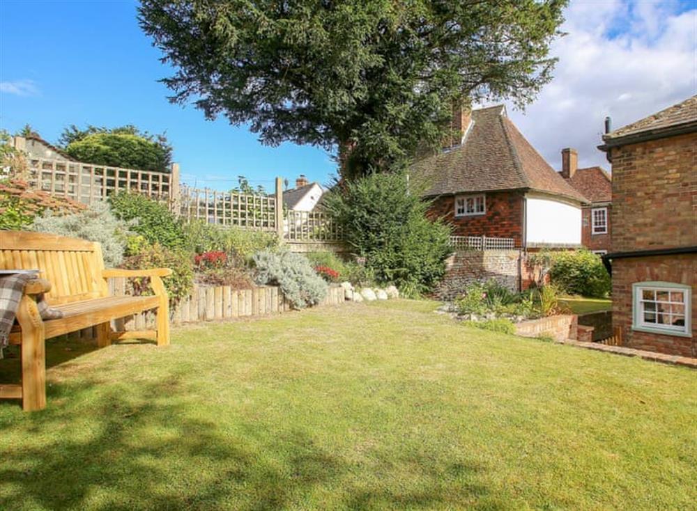 Garden at Pilgrim Cottage in Hollingbourne, Kent