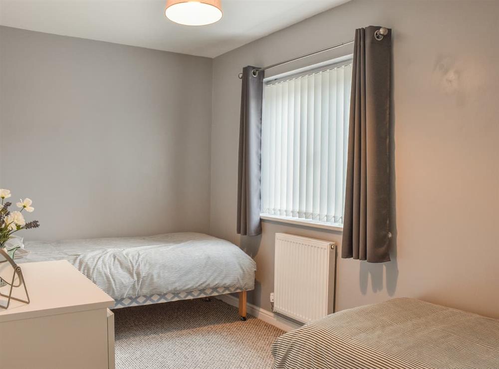 Twin bedroom at Pine View in Cwmfelinfach, Dyfed