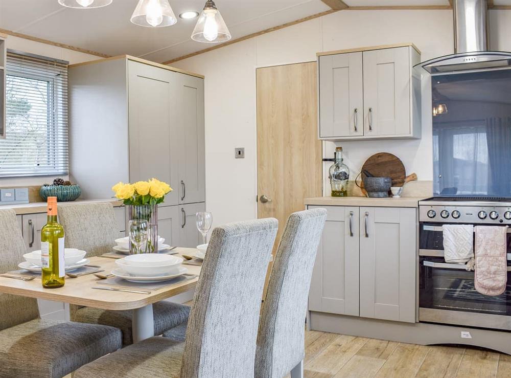 Kitchen/diner at Pinecone Lodge in East Heslerton, near Malton, North Yorkshire
