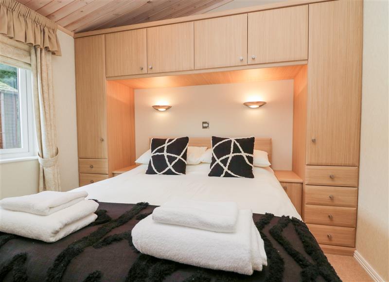 This is a bedroom at Pinewood 27, Troutbeck