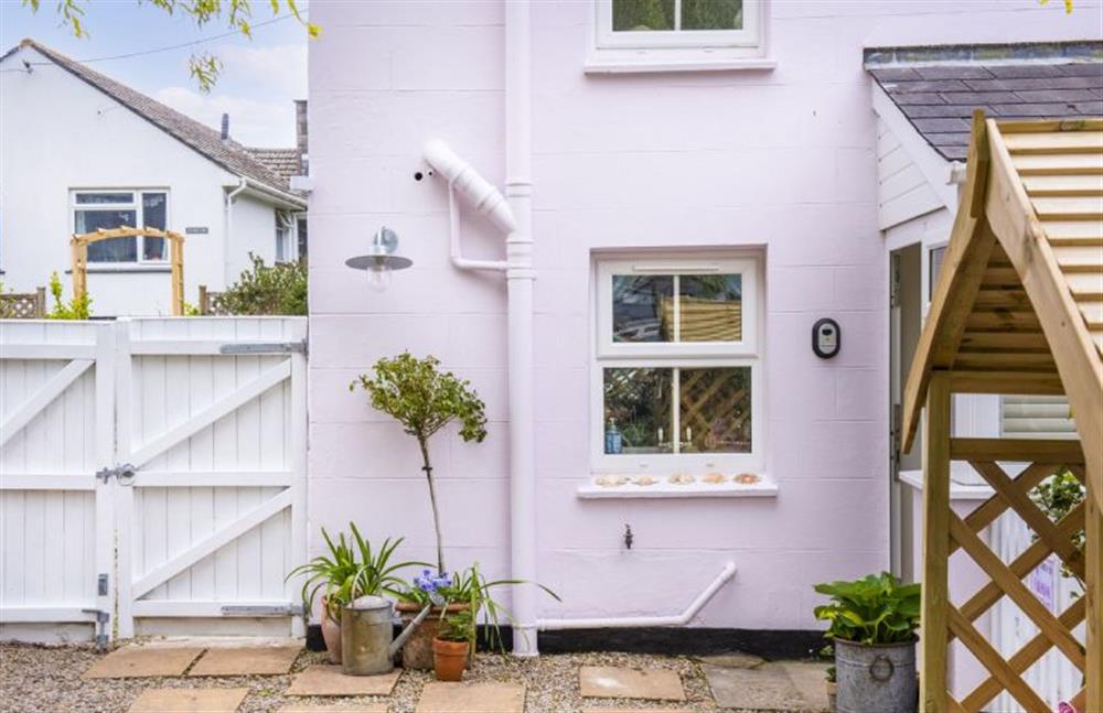 Pink Cottage, Marazion. Garden to rear of the property at Pink Cottage, Penzance