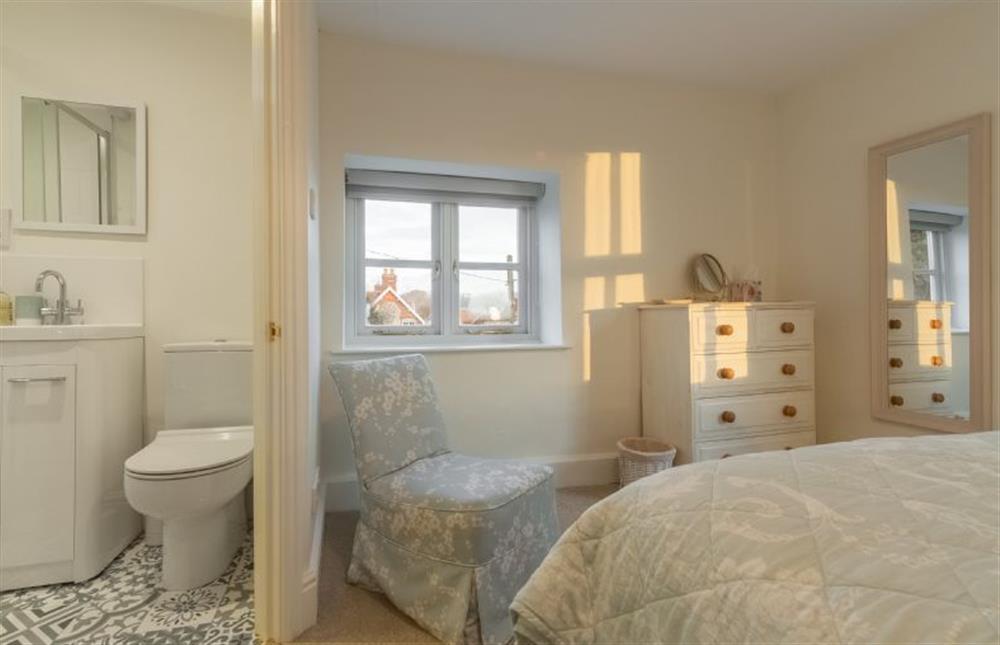 First floor: Master bedroom with en-suite at Pink End, North Creake near Fakenham