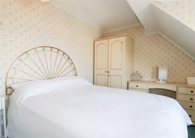 Bedroom (photo 3) at Pipers, Newquay