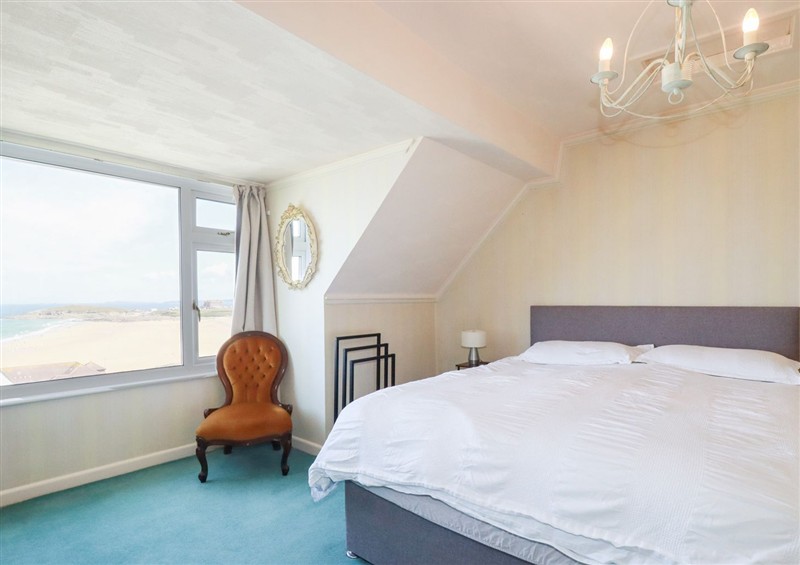 One of the 4 bedrooms (photo 2) at Pipers, Newquay