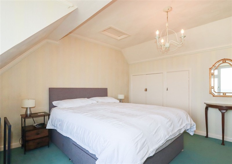This is a bedroom (photo 2) at Pipers, Newquay