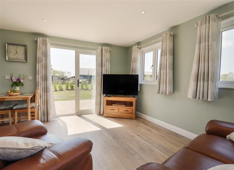 Enjoy the living room at Pipin Cottage, St. Osyth
