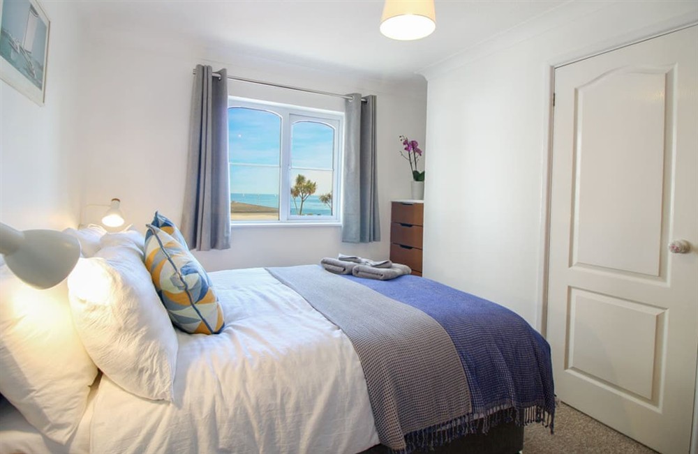 Bedroom (photo 2) at Pipit in Falmouth, Cornwall