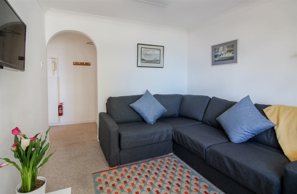 Living area (photo 3) at Pipit in Falmouth, Cornwall
