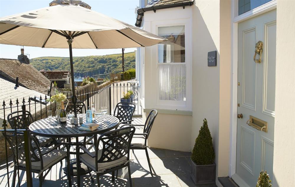 Place View is a truly stunning and luxurious Cornish property just minutes away from the delightful town of Fowey