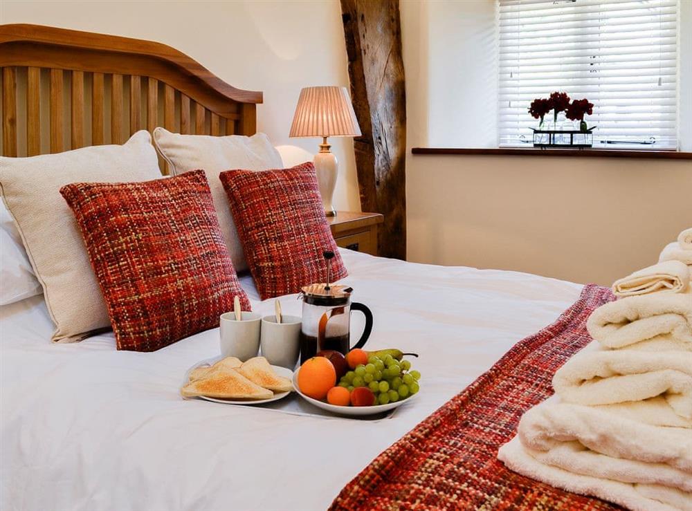 Cosy double bedroom at Cruck Barn, 