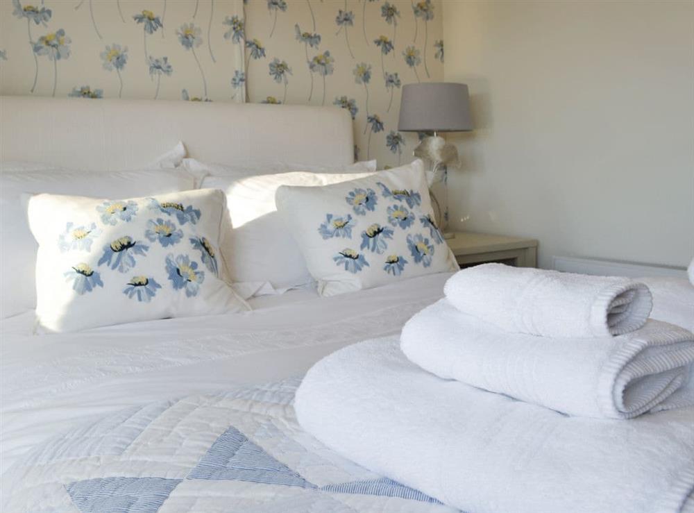 Second double bedroom at Plas Lodge in Rhosneigr, near Holyhead, Gwynedd