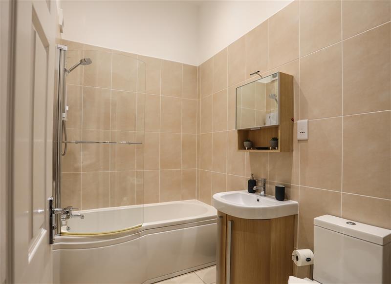 Bathroom (photo 2) at Plas Meirion Apartment 3, Llanrwst