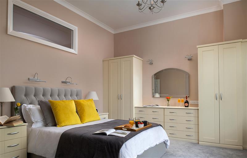 Bedroom at Plas Meirion Apartment 3, Llanrwst