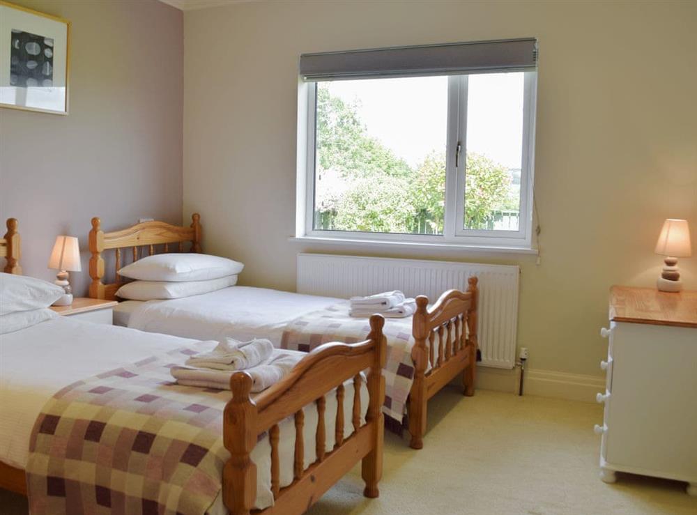 Twin bedroom at Pleasant Valley in St Florence, Pembrokeshire, Dyfed