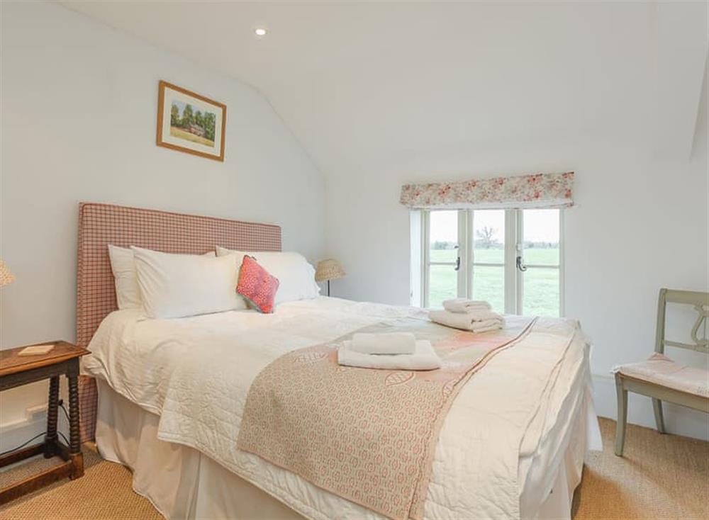 Double bedroom at Plum Cottage in Wimborne, Dorset