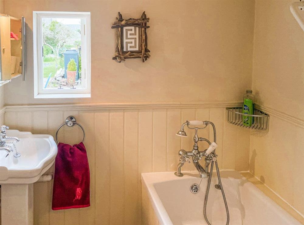 Bathroom (photo 2) at Plum Tree Cottage in Cranborne Chase and West, Dorset