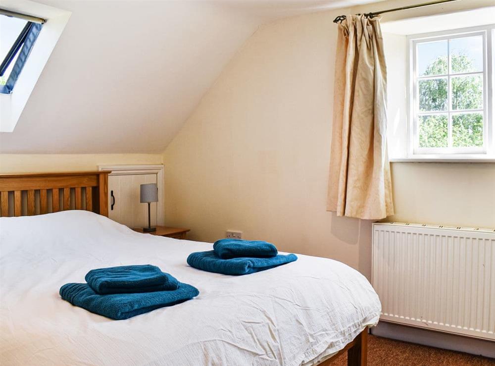 Double bedroom (photo 3) at Plum Tree Cottage in Trent, near Sherborne, Dorset