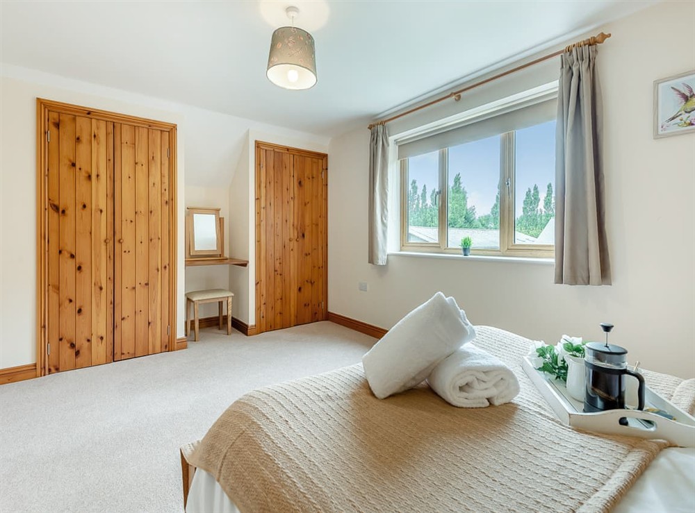Double bedroom (photo 2) at Plumtree in Blandford Forum, Dorset
