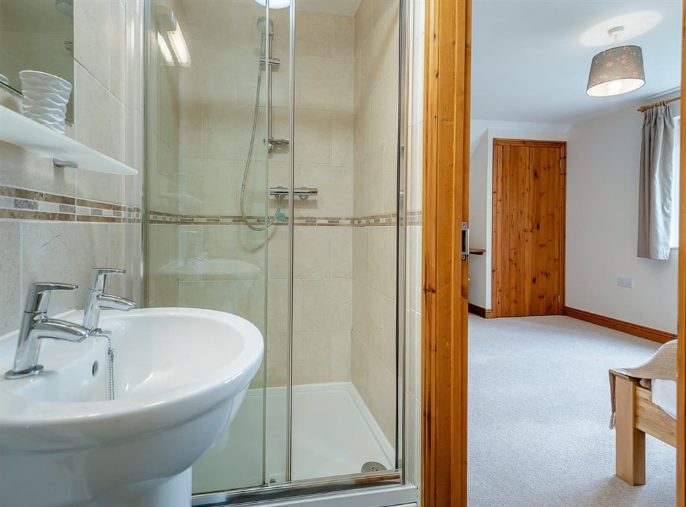En-suite at Plumtree in Blandford Forum, Dorset