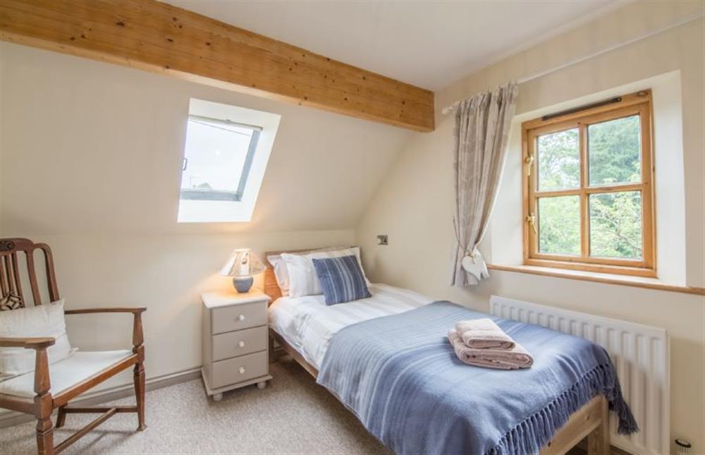 First floor: Bedroom two, twin bedroom at Plumtrees, Thornham near Hunstanton