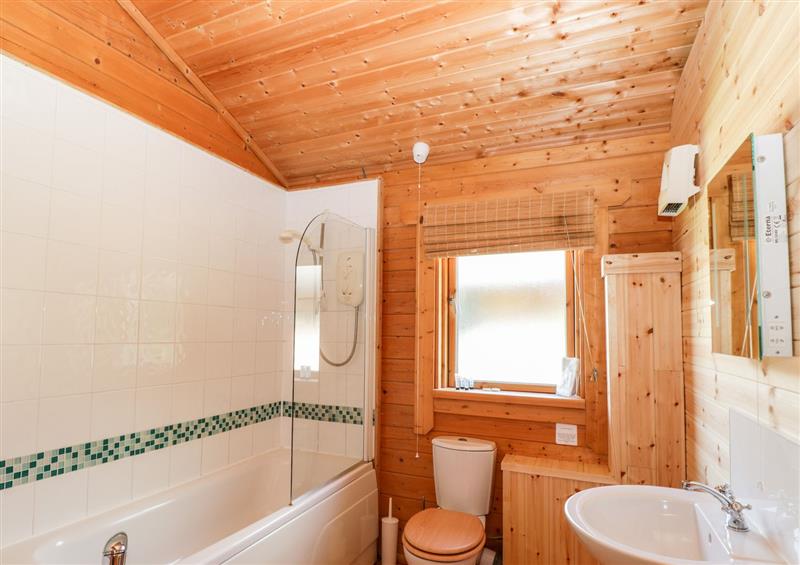 The bathroom at Pochard, South Cerney