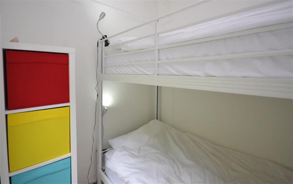 The bunk bed room at Pol Glen in Polperro