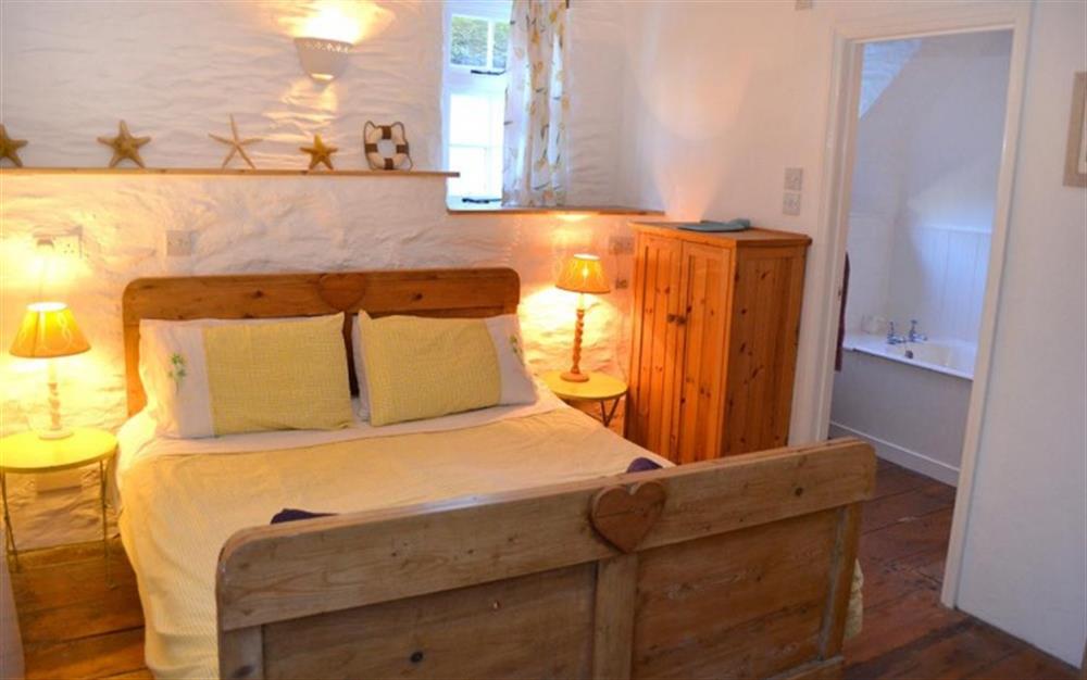 Another view of the double bedroom, showing the en-suite at Pol Haven in Polperro