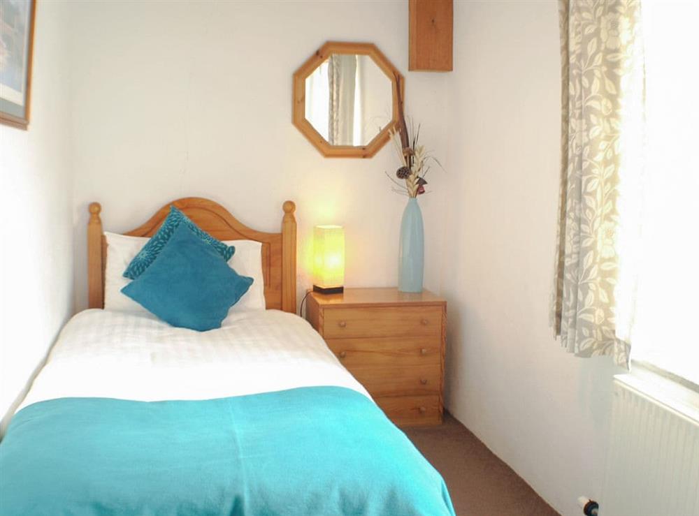 Single bedroom at Shires Rest, 
