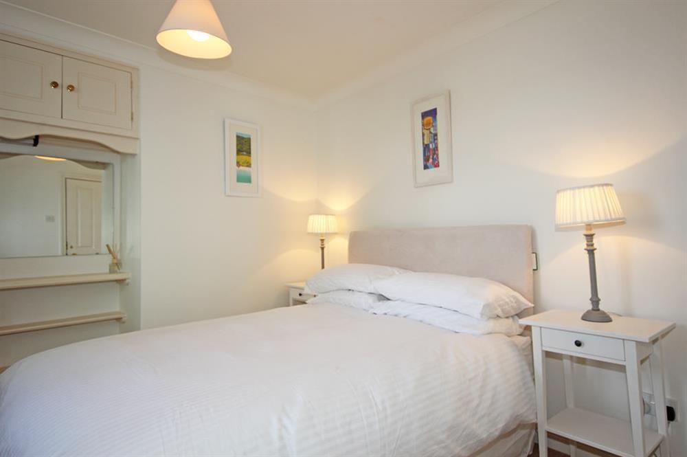 Double bedroom at Poll Cottage in , Salcombe