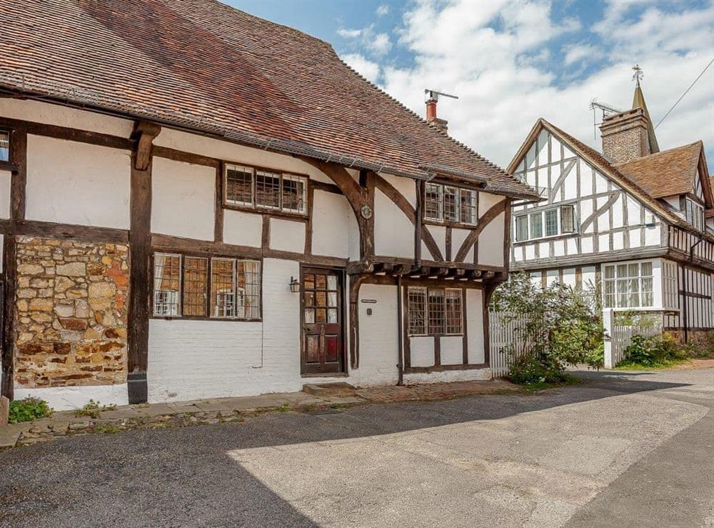 Beautifully presented listed Tudor home at Pollard Cottage in Lingfield, Surrey