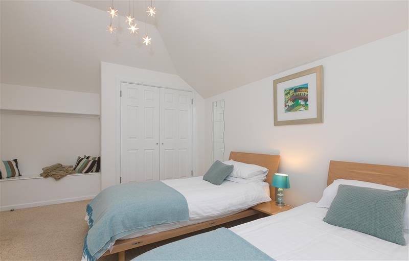 One of the 3 bedrooms (photo 3) at Polmoor, Carbis Bay