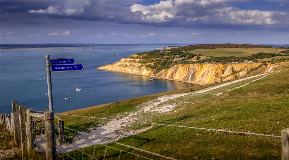 The surrounding area of Pomone, Isle of Wight (photo 2) at Pomone in Totland Bay, Isle Of Wight