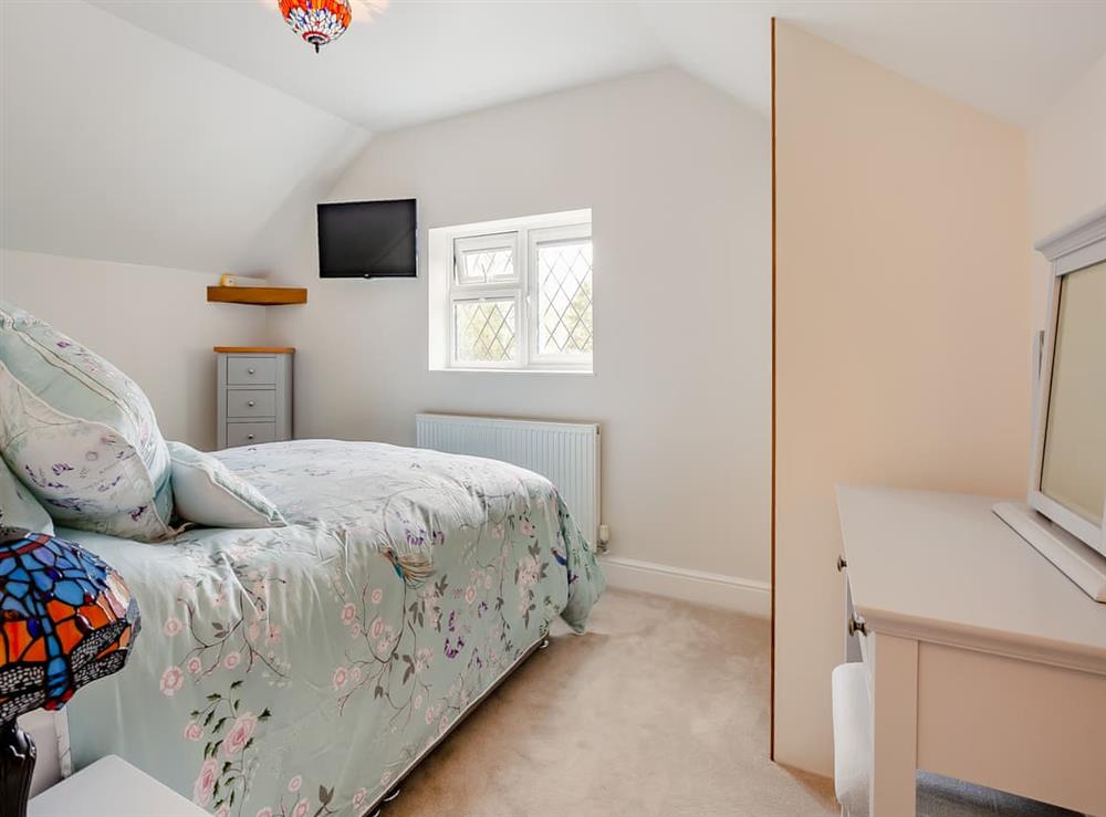 Double bedroom (photo 2) at Pond View in Heathfield, East Sussex