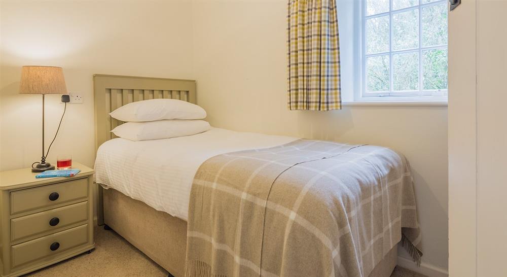 The single bedroom at Pont Creek Cottage in Lanteglos-by-fowey, Cornwall