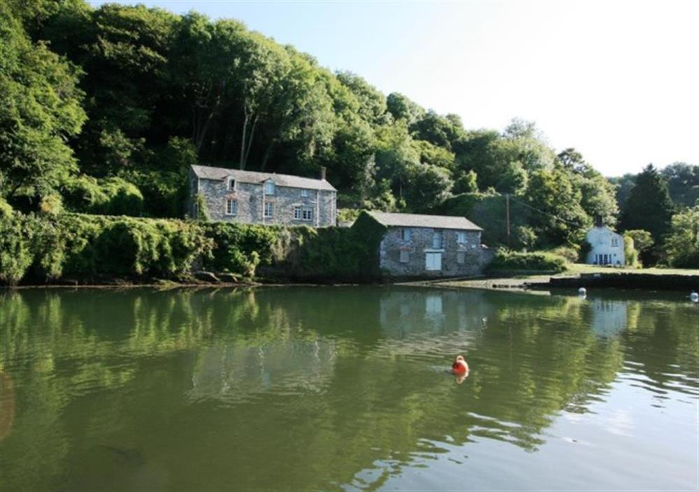 Pont Creek at Pont Quay Cottage in Fowey