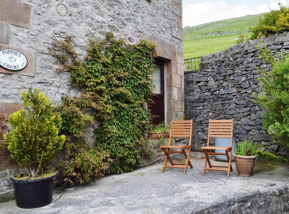 Sitting-out-area at Poppies Court in Earl Sterndale, near Buxton, Derbyshire