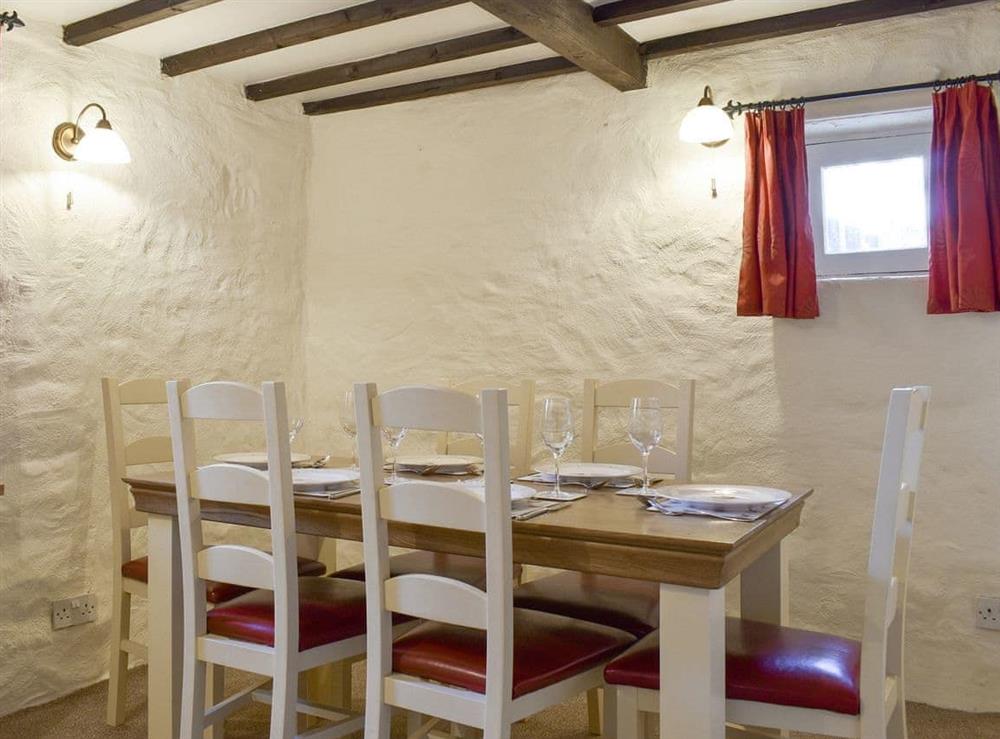 Dining room at Poppy Cottage in Buckden, Yorkshire, North Yorkshire