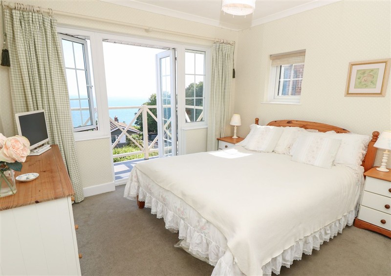 One of the 2 bedrooms at Poppy Cottage, Ventnor