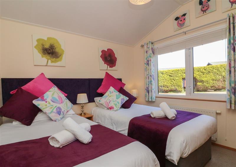 One of the 2 bedrooms at Poppy Lodge, Mullacott