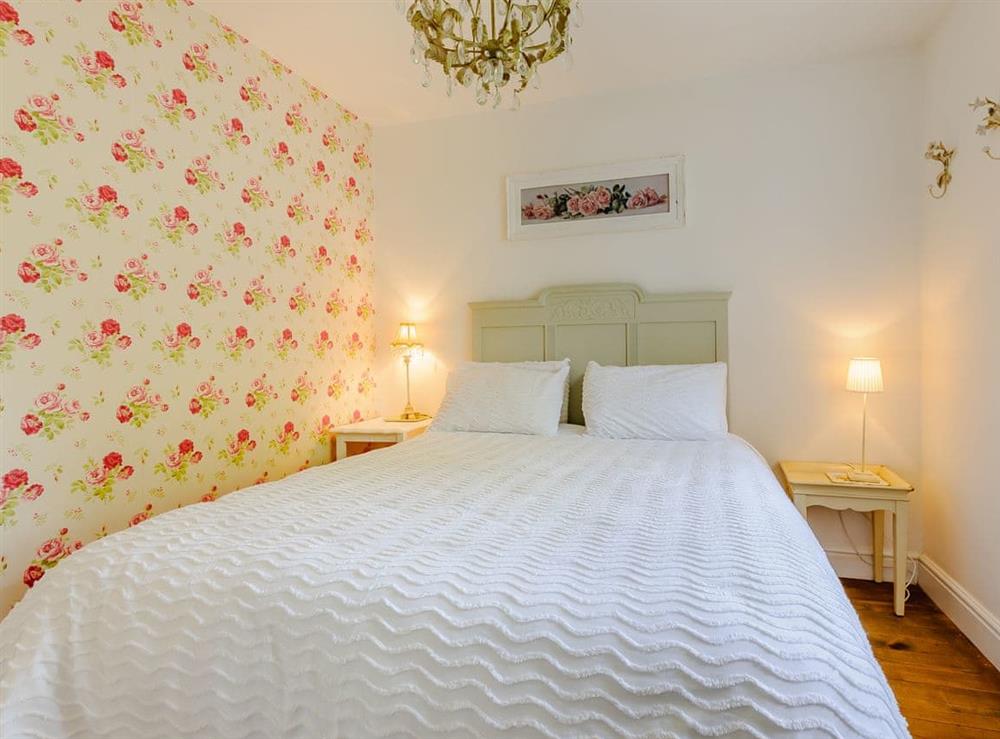 Double bedroom (photo 3) at Poppys Cottage in Faversham, Kent