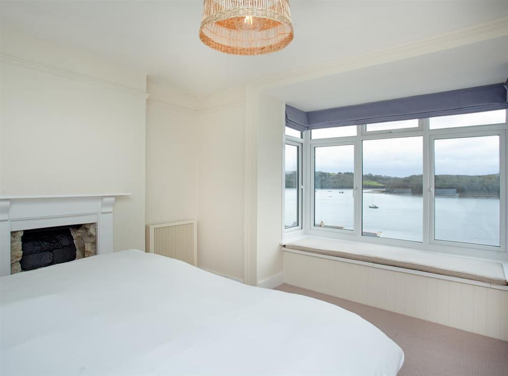Double bedroom (photo 6) at Port and Starboard in St Mawes, Cornwall