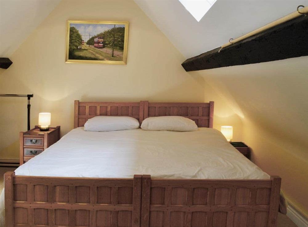 Double bedroom (photo 2) at Porters Lodge in Glyndyfrdwy, near Llangollen, Denbighshire