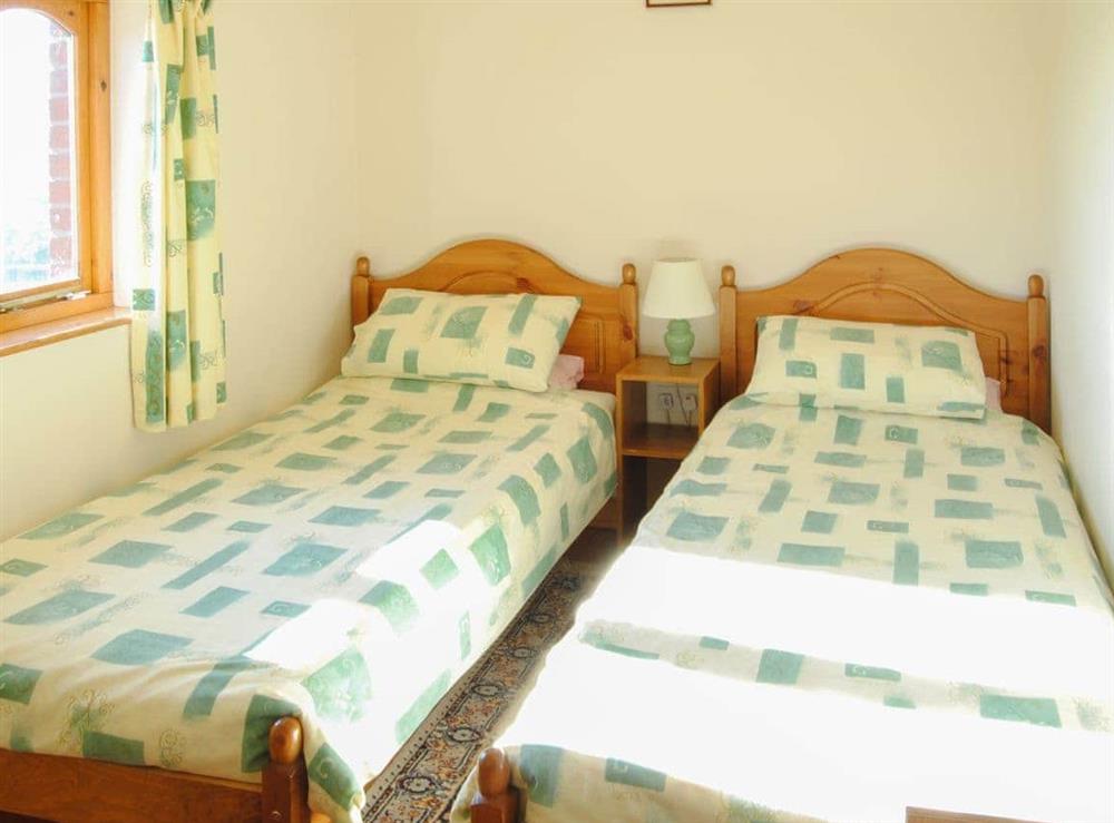 Spacious and welcoming twin bedded room at Porth View in St Mawgan, near Newquay, Cornwall