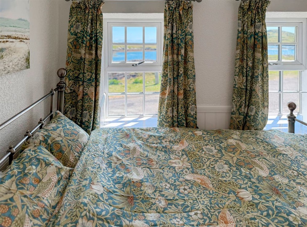 Double bedroom at Post Office Lodge in Finsbay, Isle Of Harris