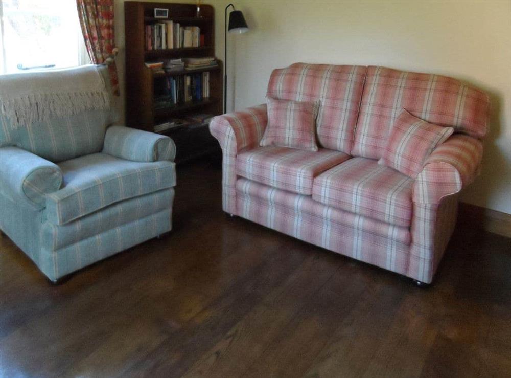 Living room (photo 2) at Potters Cottage in Little Blakenham, near Bramford, Suffolk