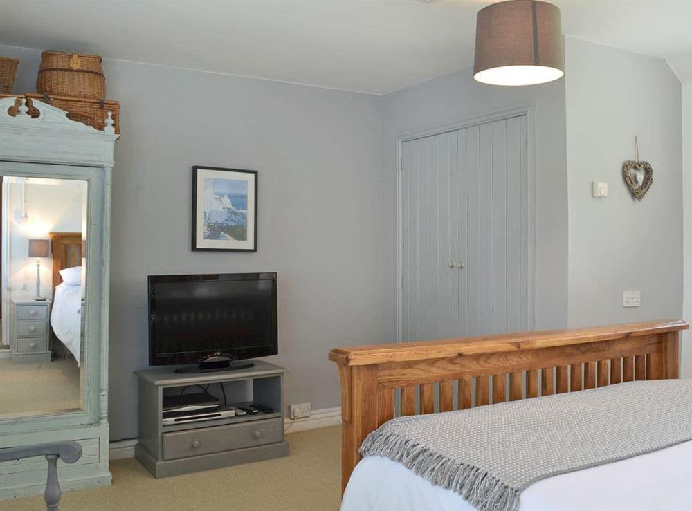 Tastefully furnished double bedroom (photo 2) at Pottery Cottage in Horton, near Ilminster, Somerset