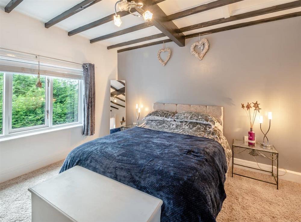 Double bedroom at Poulter Cottage in Elkesley, near Retford, Nottinghamshire