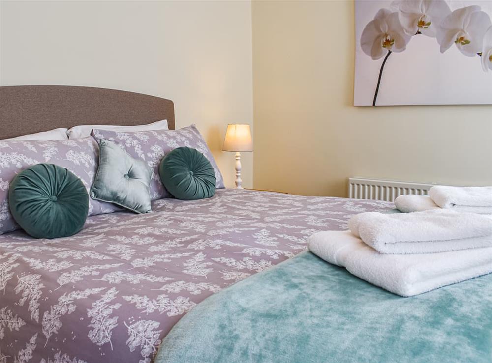 Double bedroom at Poundhouse in Lostwithiel, Cornwall