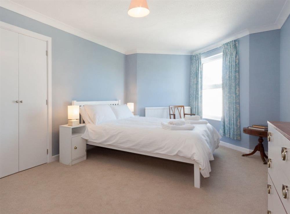 Spacious double bedroom at Poundstone Court 8 in Salcombe, Devon
