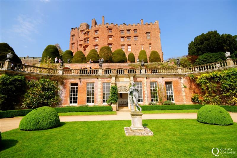 Powis Castle (National Trust), a great place to spend the day all year around